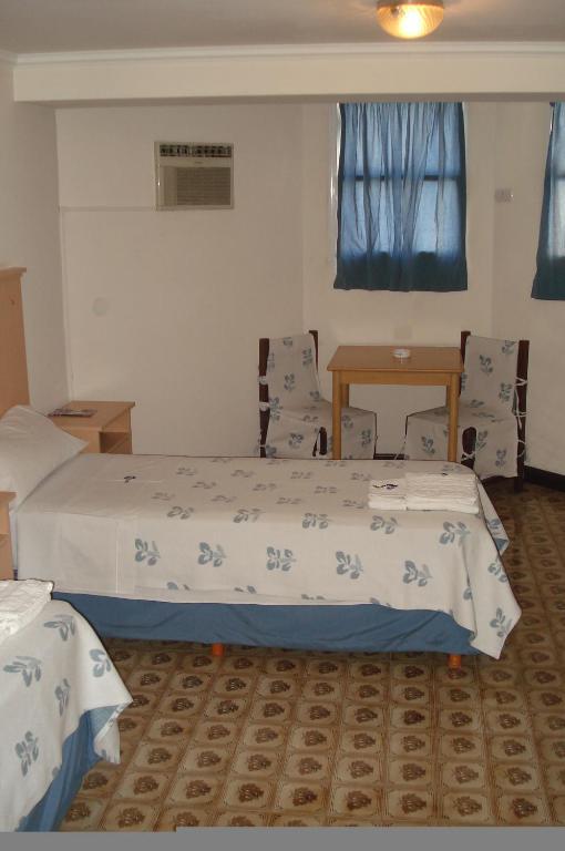 بوينس آيرس Mari Plaza Hotel الغرفة الصورة