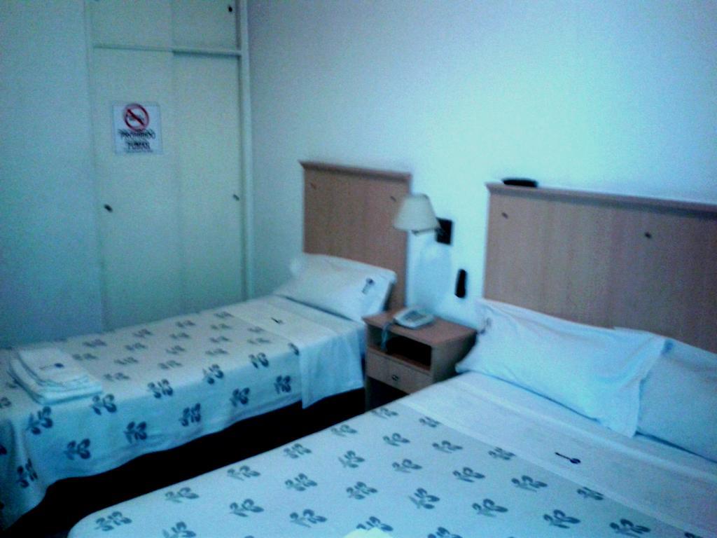 بوينس آيرس Mari Plaza Hotel المظهر الخارجي الصورة