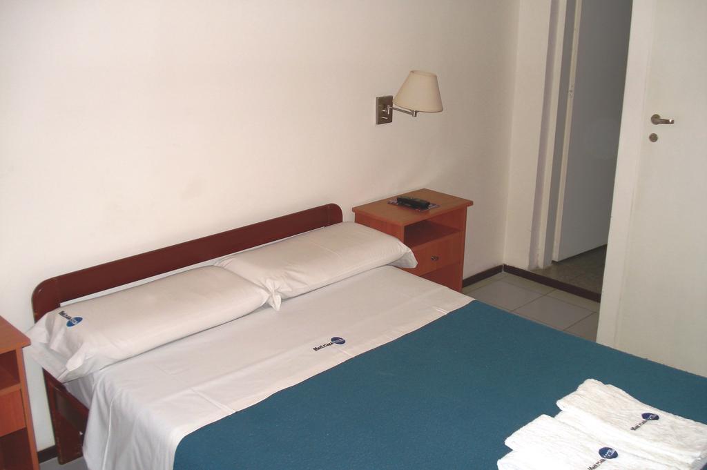 بوينس آيرس Mari Plaza Hotel المظهر الخارجي الصورة