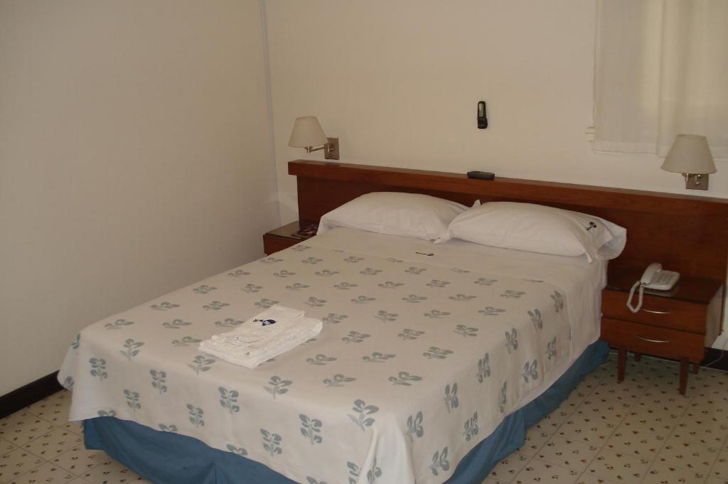 بوينس آيرس Mari Plaza Hotel المظهر الخارجي الصورة
